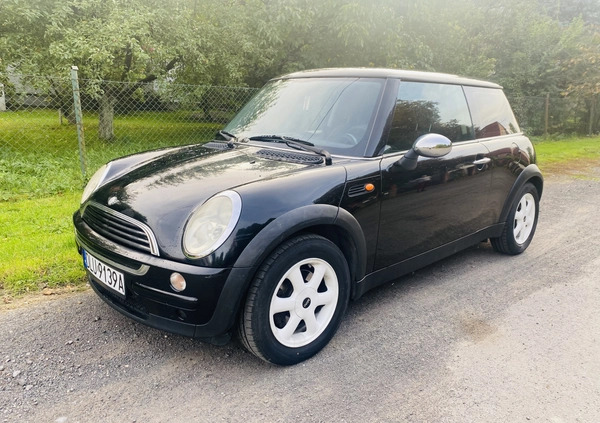 MINI ONE cena 7999 przebieg: 205900, rok produkcji 2002 z Legnica małe 137